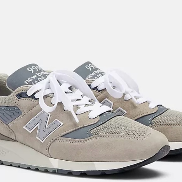 New Balance 998 Core
MiUSA Grey Silver - Picture 1 of 5